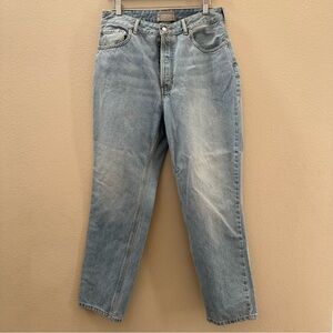 Everlane The Curvy ‘90s Cheeky Straight Leg Jeans Organic Cotton